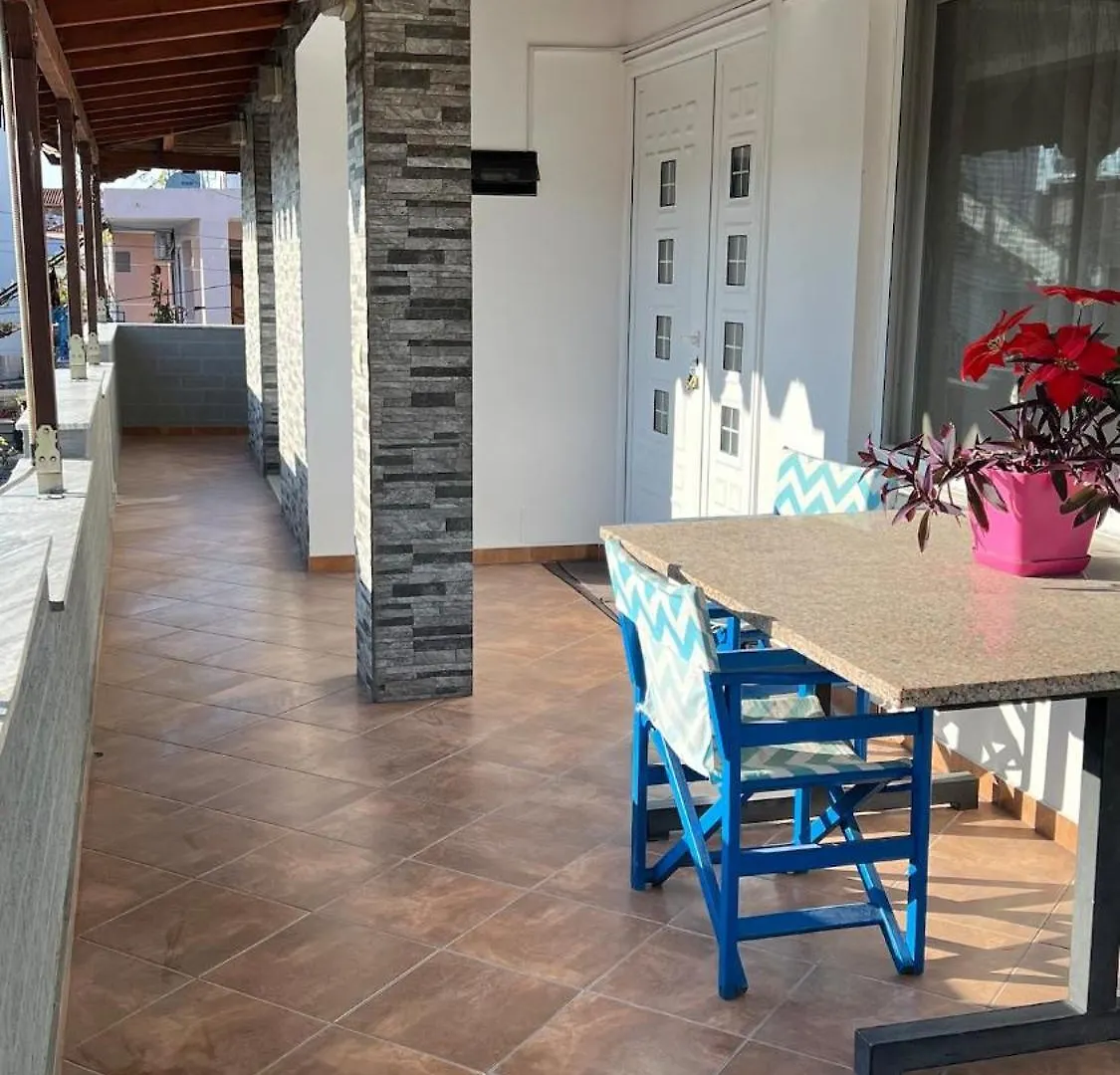 Large Budget Apartment Durrës Albânia
